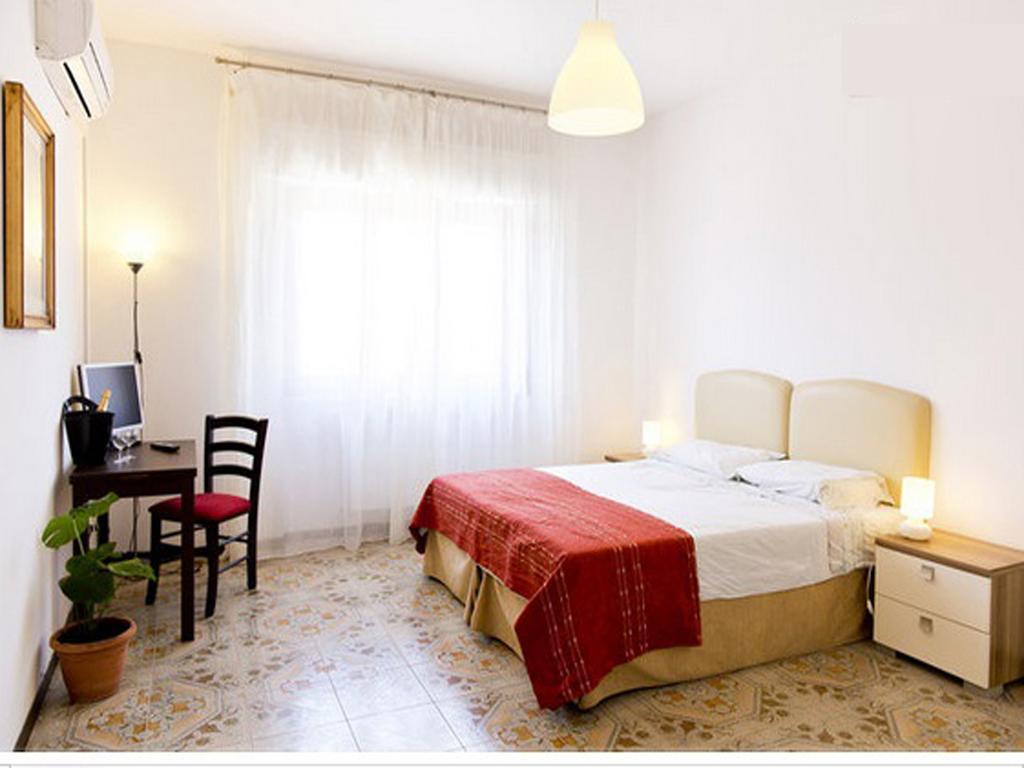 Residenza Paola Hotel - Palermo — Photos 3